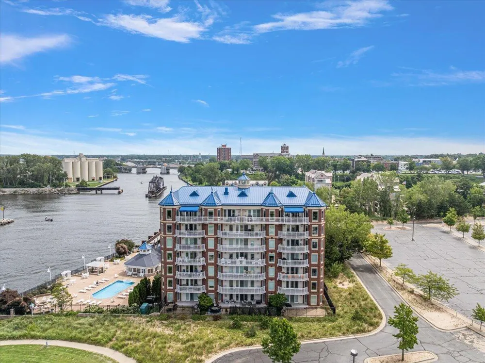 200 Lake Street #7A/8A St Joseph City, MI 49085