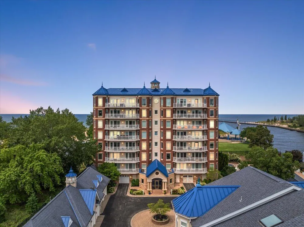 200 Lake Street #7A/8A St Joseph City, MI 49085