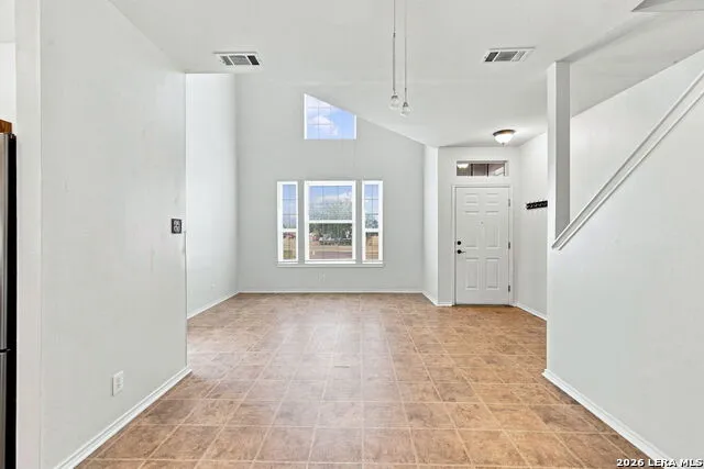 2415 CROWN XING San Antonio, TX 78251