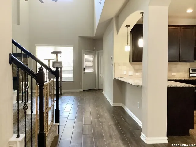 7931 HEADWATERS TRL San Antonio, TX 78254