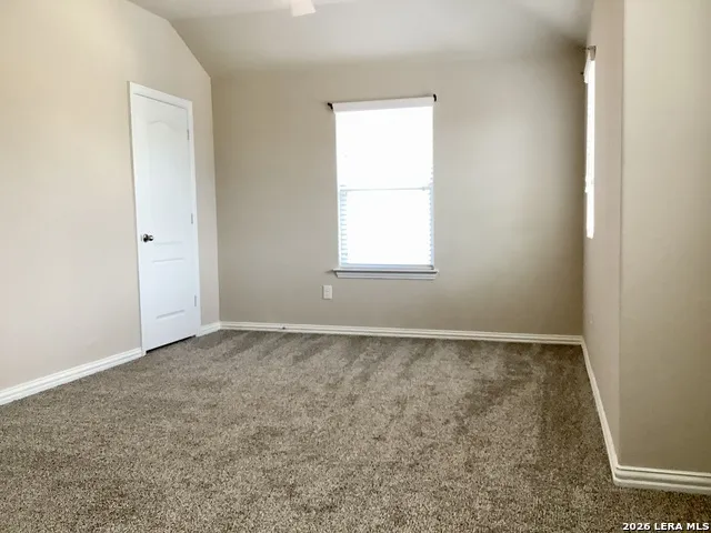 7931 HEADWATERS TRL San Antonio, TX 78254