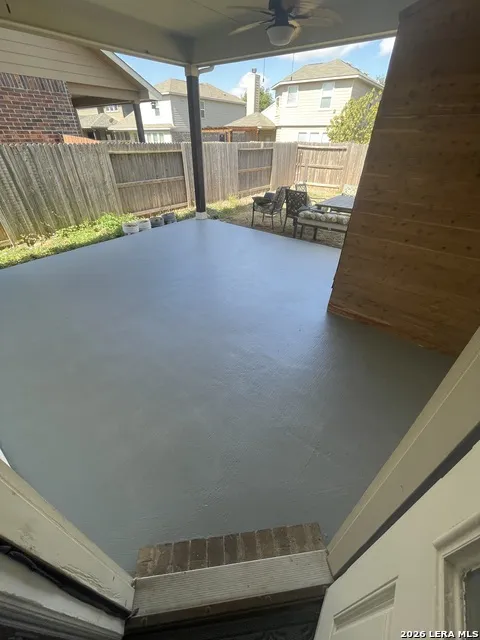 7931 HEADWATERS TRL San Antonio, TX 78254