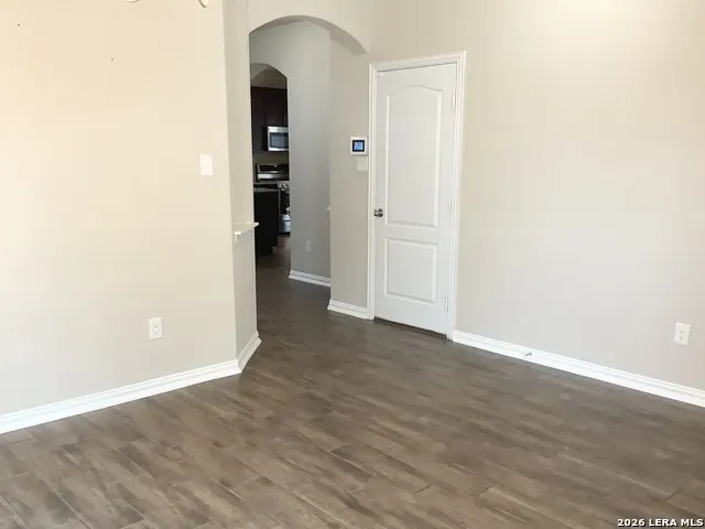 7931 HEADWATERS TRL San Antonio, TX 78254