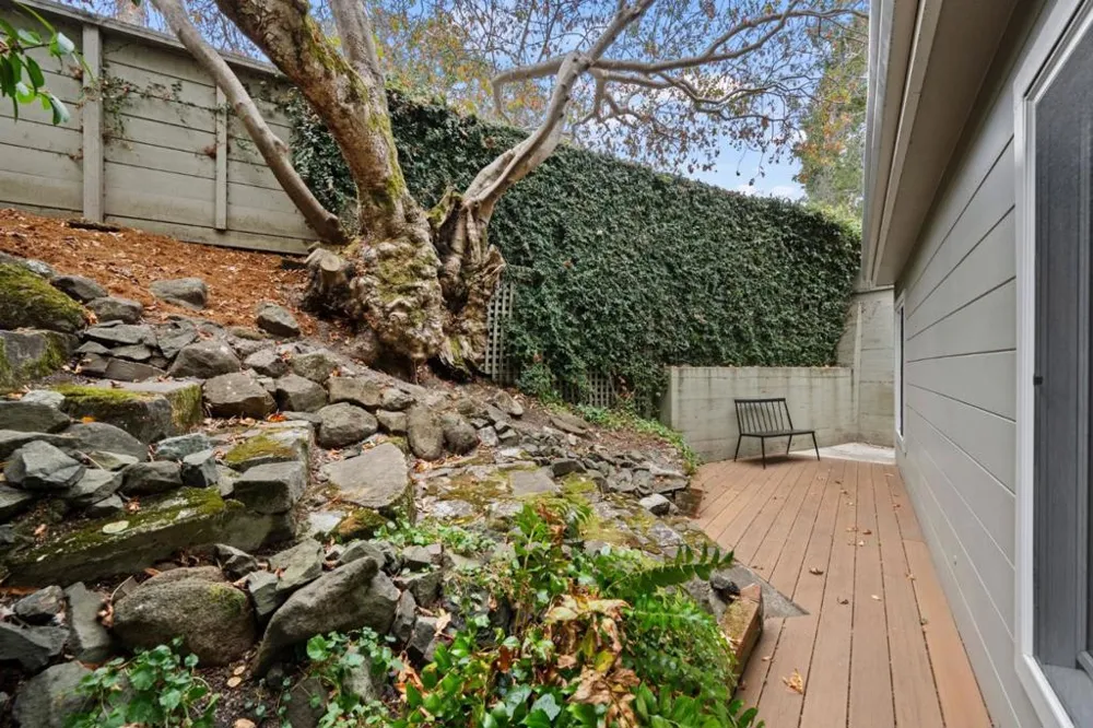 1238 Bernal Avenue Burlingame, CA 94010