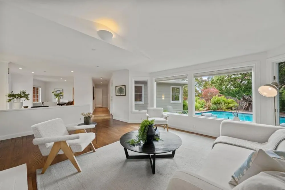 1238 Bernal Avenue Burlingame, CA 94010