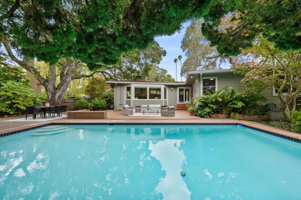 1238 Bernal Avenue Burlingame, CA 94010
