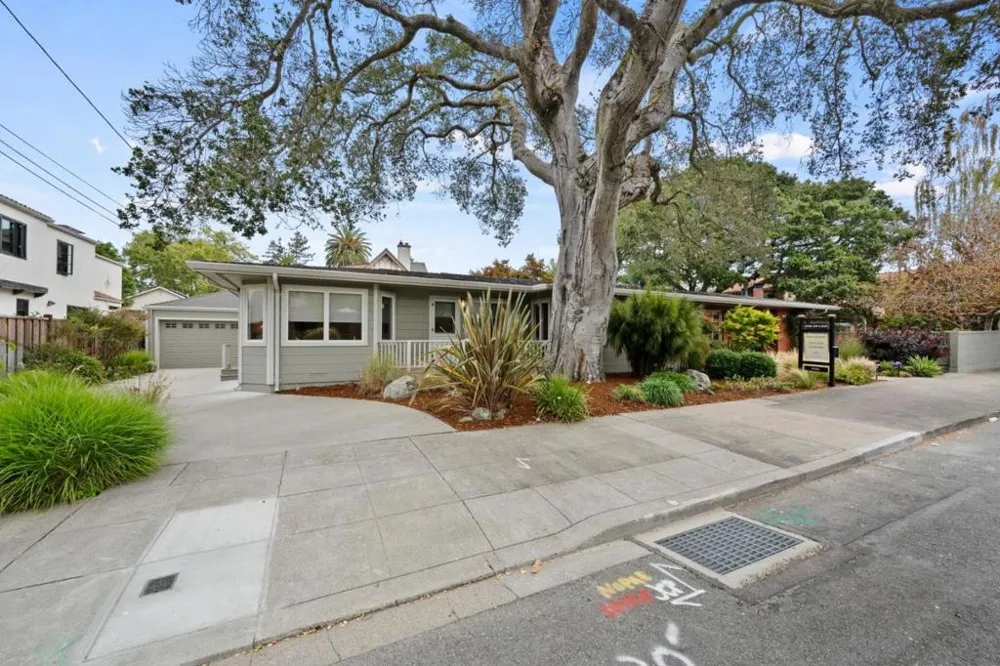 1238 Bernal Avenue Burlingame, CA 94010