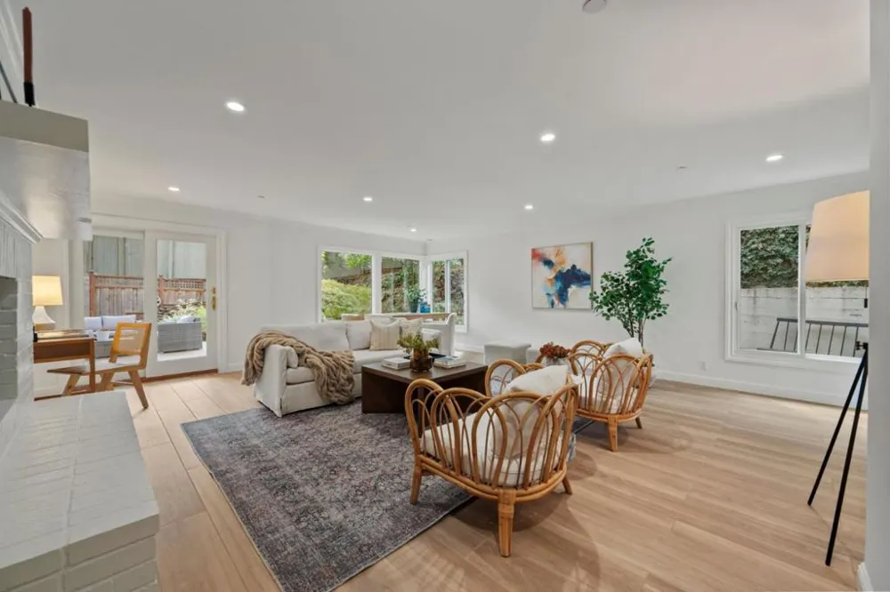1238 Bernal Avenue Burlingame, CA 94010