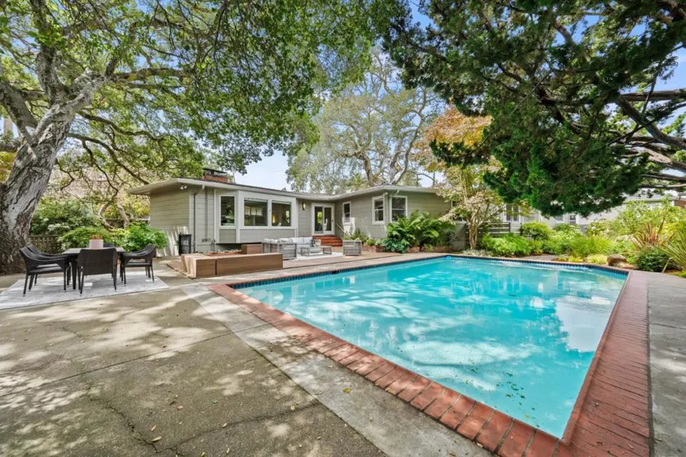 1238 Bernal Avenue Burlingame, CA 94010