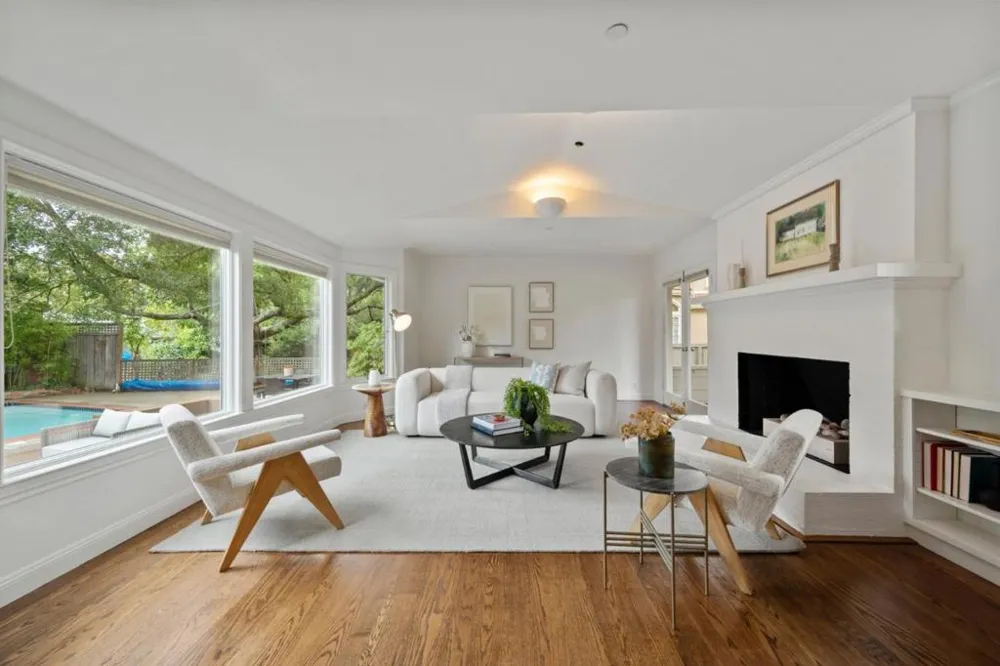 1238 Bernal Avenue Burlingame, CA 94010