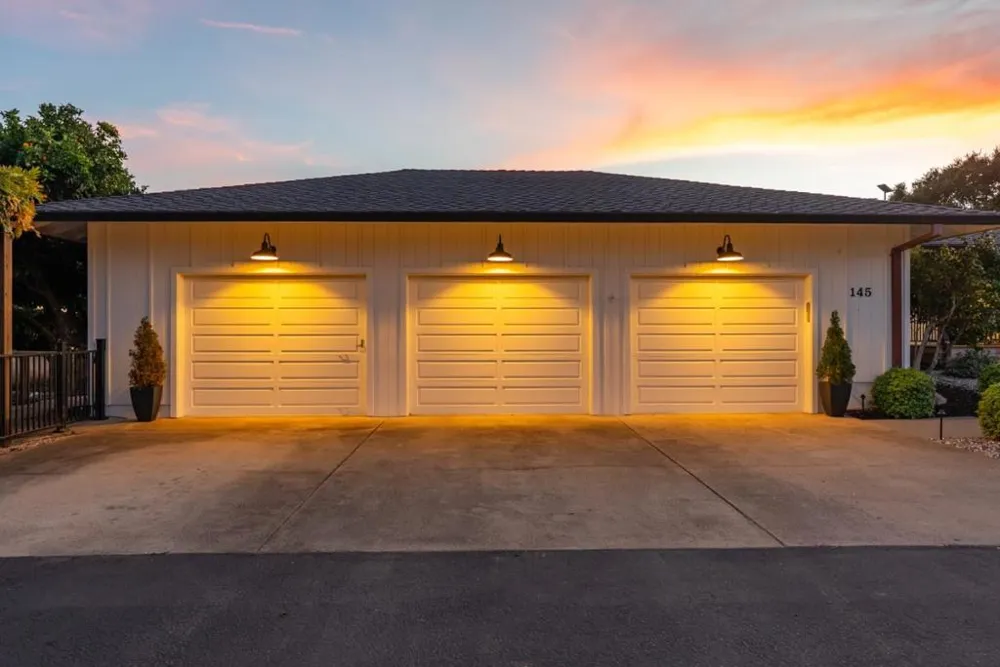 145 Coy Drive Watsonville, CA 95076