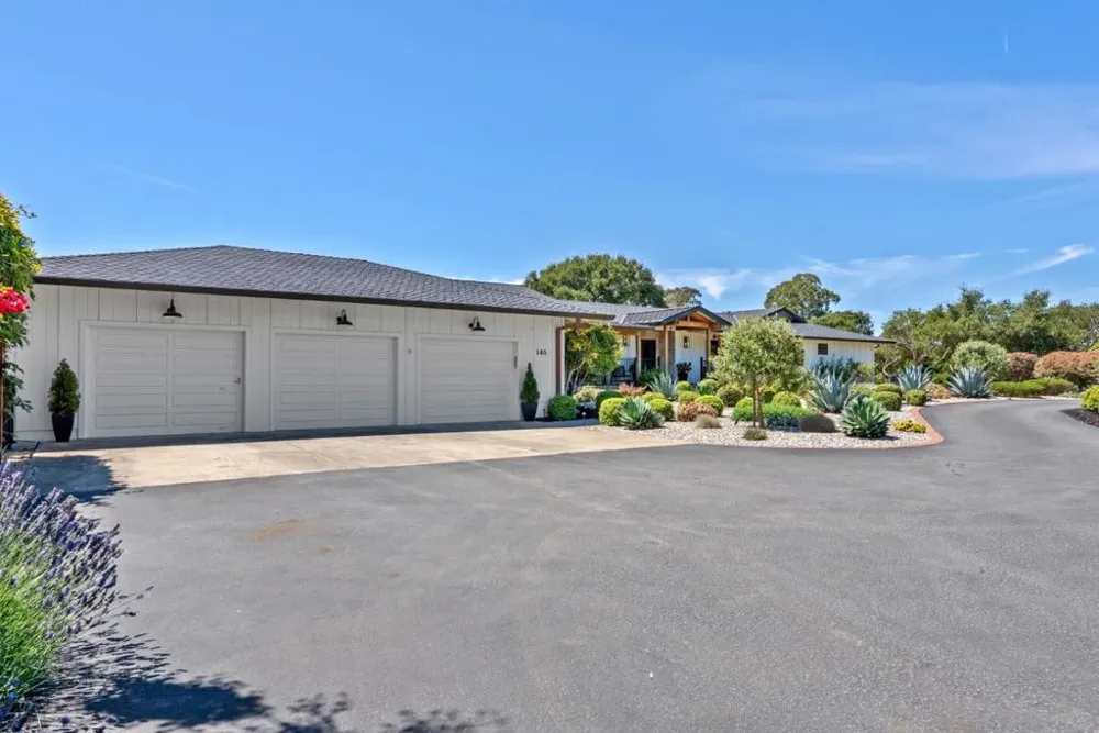 145 Coy Drive Watsonville, CA 95076