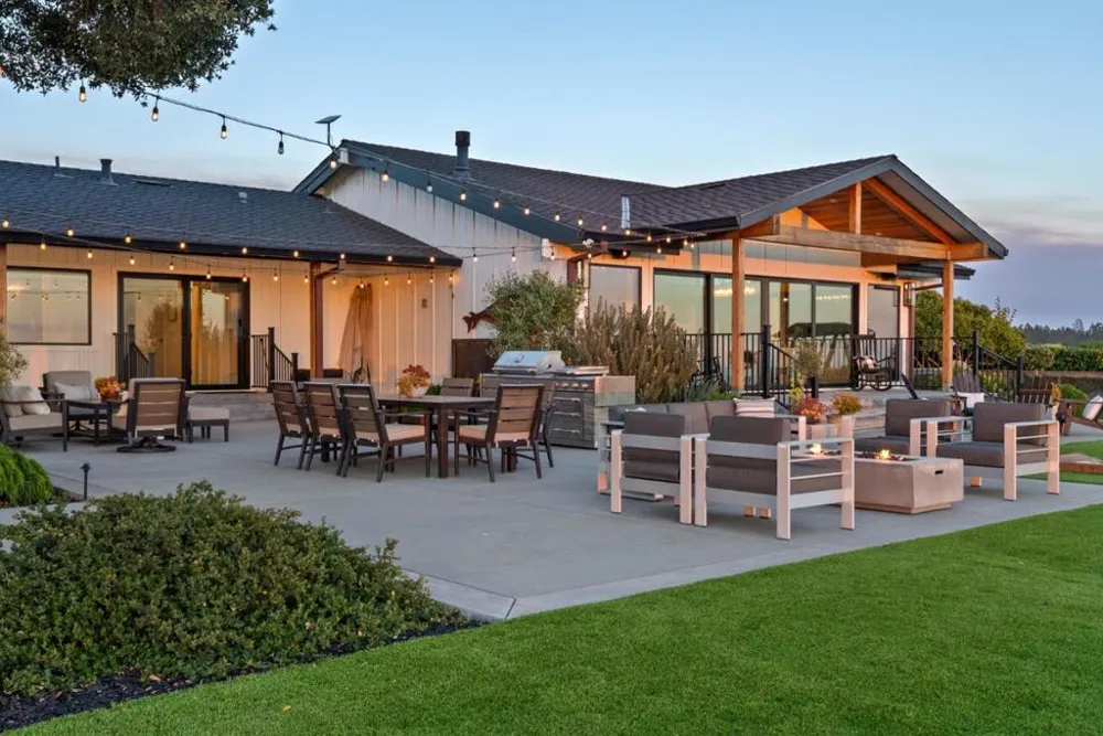 145 Coy Drive Watsonville, CA 95076