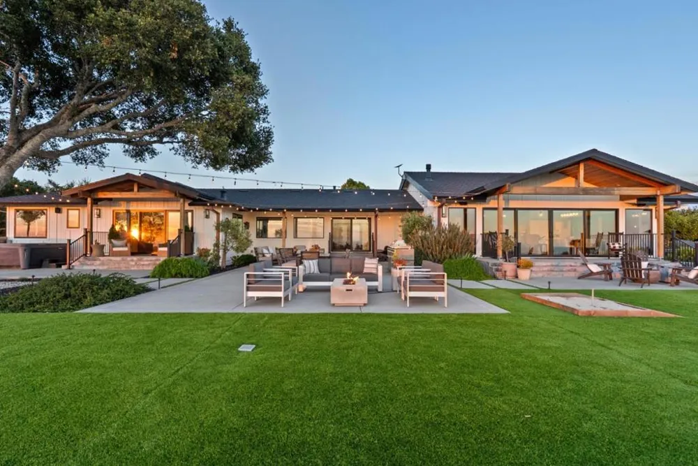 145 Coy Drive Watsonville, CA 95076