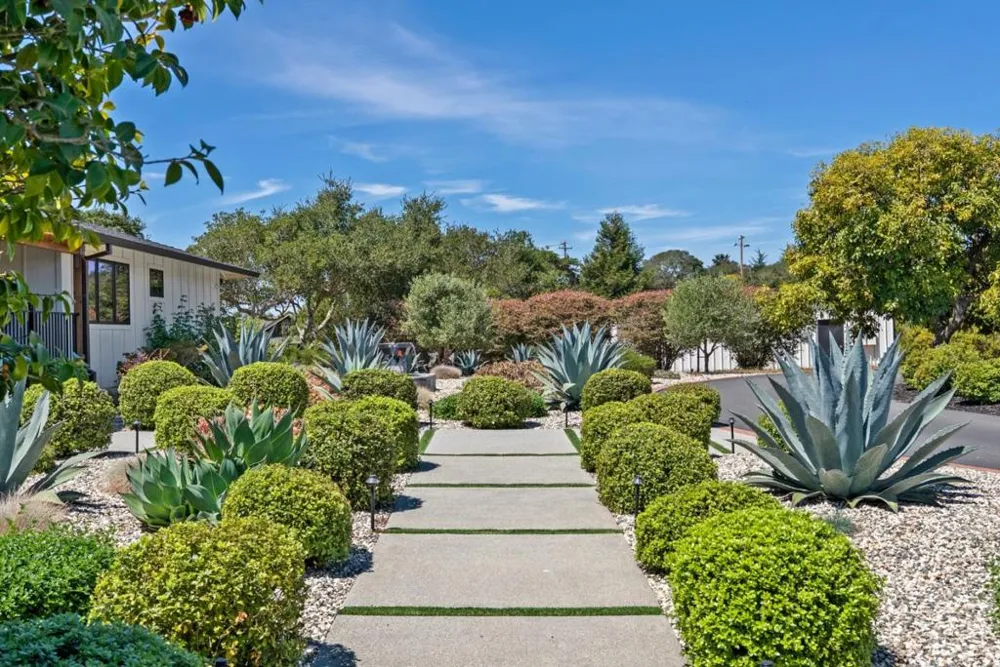 145 Coy Drive Watsonville, CA 95076
