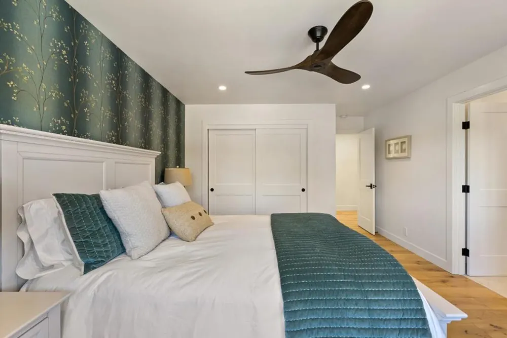 145 Coy Drive Watsonville, CA 95076