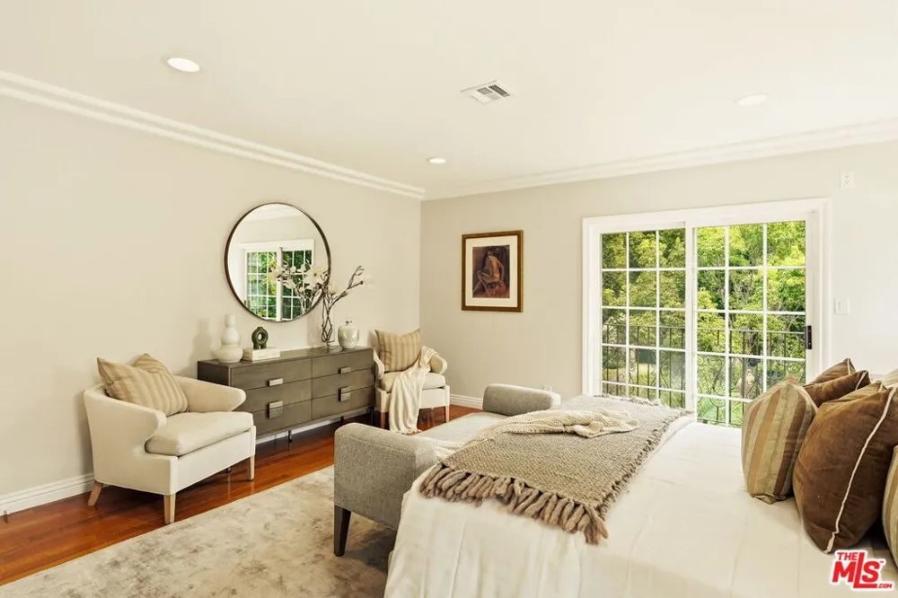 1617 Orange Grove Avenue Los Angeles, CA 90046