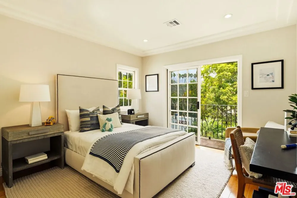 1617 Orange Grove Avenue Los Angeles, CA 90046