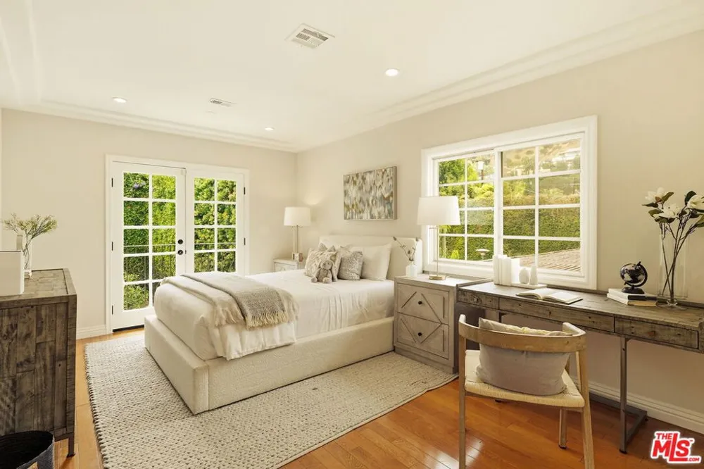 1617 Orange Grove Avenue Los Angeles, CA 90046
