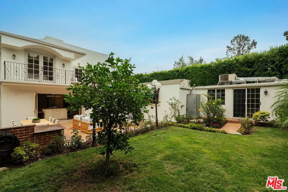 1617 Orange Grove Avenue Los Angeles, CA 90046