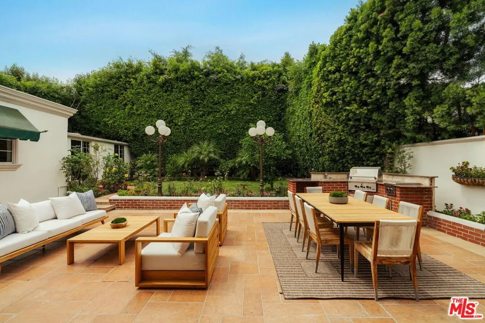 1617 Orange Grove Avenue Los Angeles, CA 90046