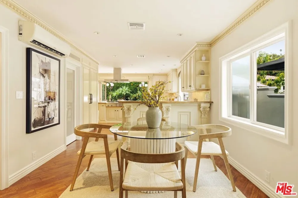 1617 Orange Grove Avenue Los Angeles, CA 90046