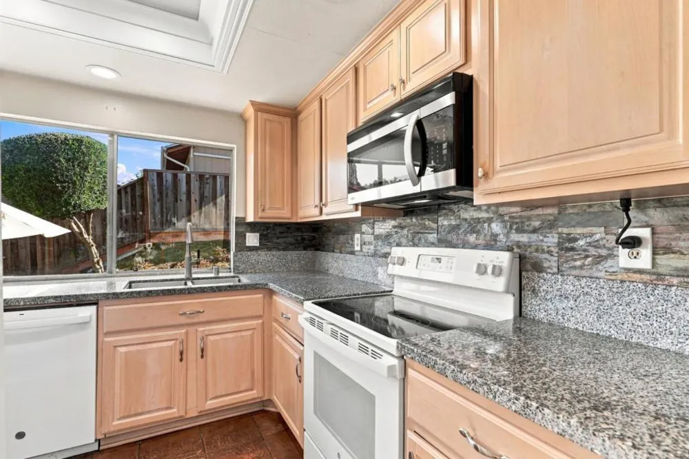 598 Blom Drive San Jose, CA 95111