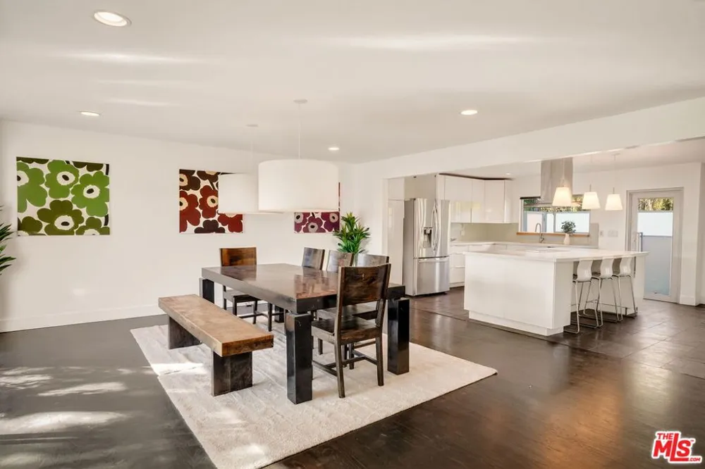 2388 Kimridge Road Beverly Hills, CA 90210