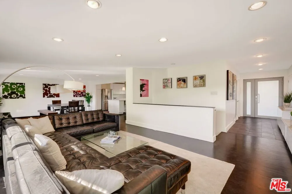 2388 Kimridge Road Beverly Hills, CA 90210