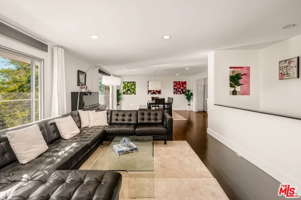 2388 Kimridge Road Beverly Hills, CA 90210