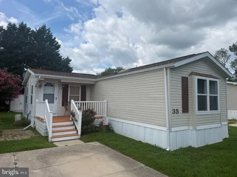 35 NOTTINGHAM DRIVE