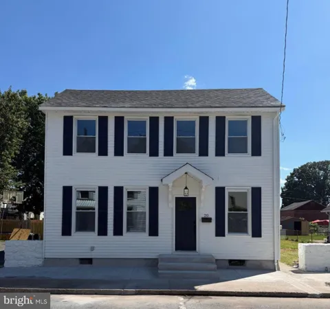 20 W WATER STREET