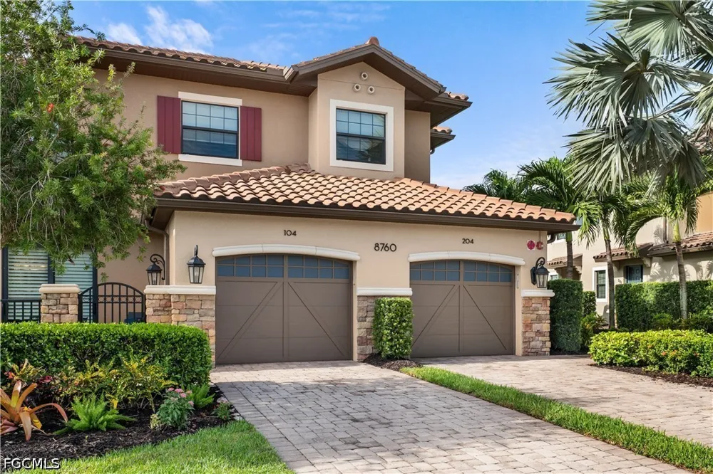 Bellano Court #104 Naples, FL 34119