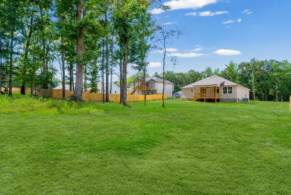 314 Tisha Ct Clarksville, TN 37042