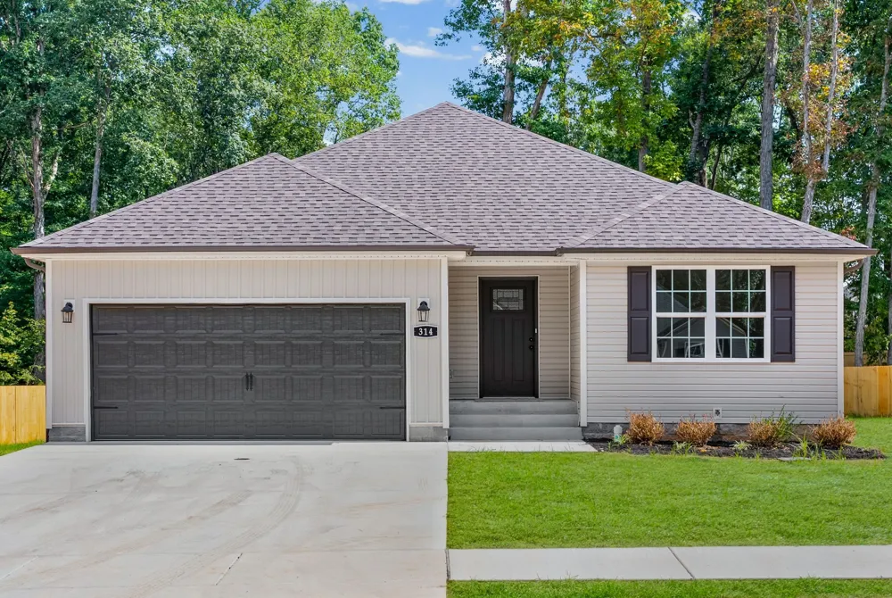 314 Tisha Ct Clarksville, TN 37042