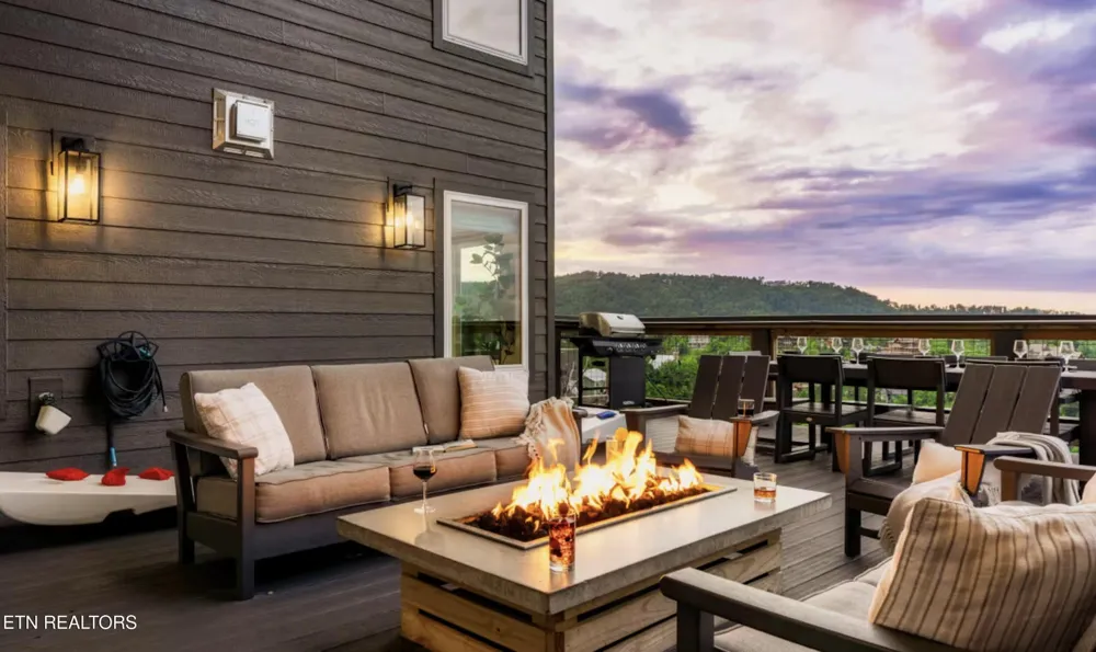 720 Short Ridge Court Gatlinburg, TN 37738