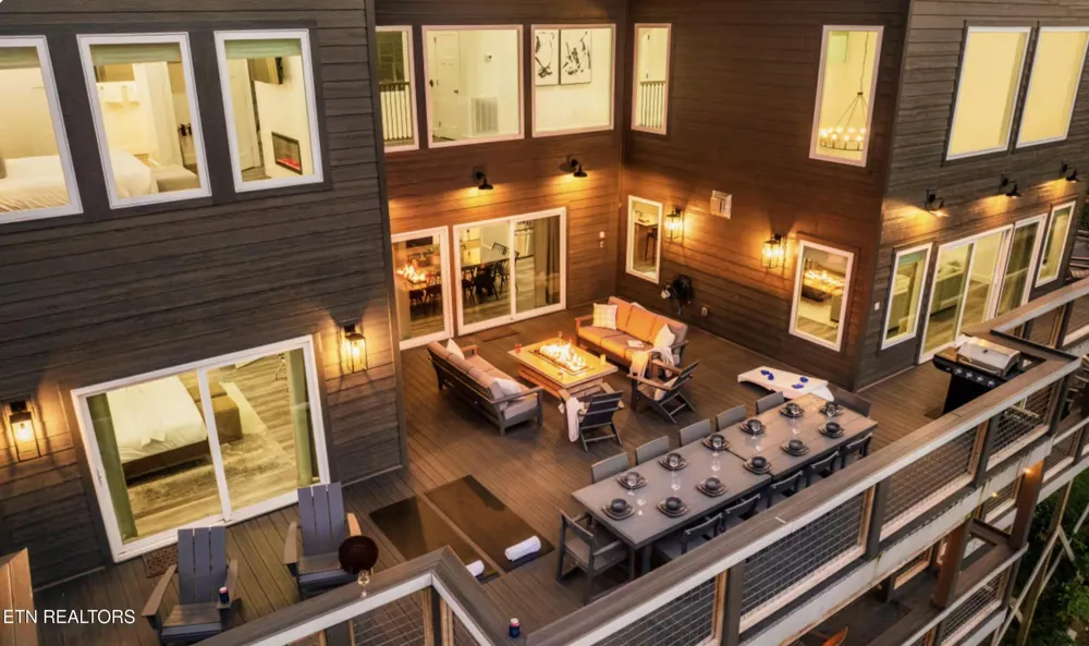 720 Short Ridge Court Gatlinburg, TN 37738