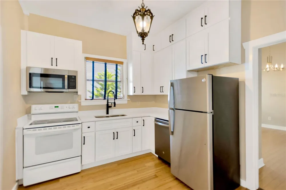 911 S ROME AVE #4 Tampa, FL 33606