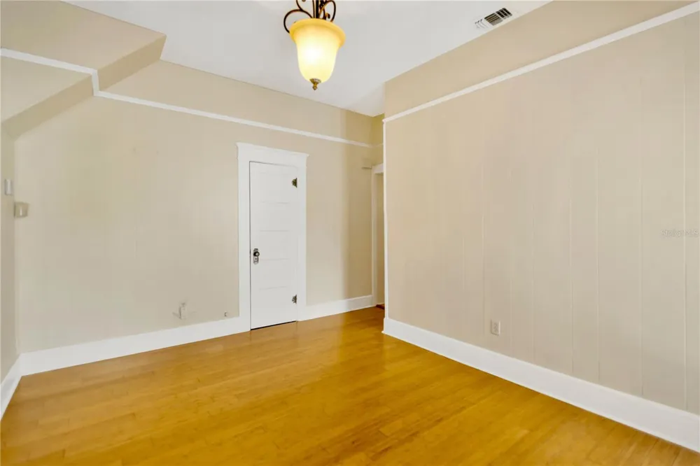 911 S ROME AVE #4 Tampa, FL 33606