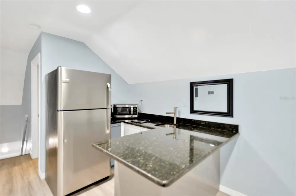 911 S ROME AVE #4 Tampa, FL 33606