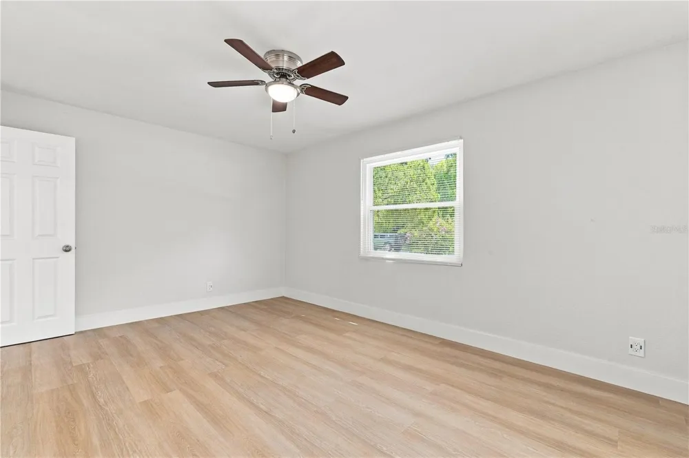 4115 FAIRFIELD AVENUE S St Petersburg, FL 33711