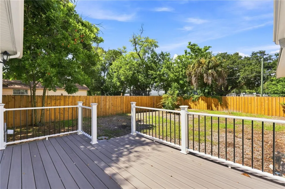 4115 FAIRFIELD AVENUE S St Petersburg, FL 33711