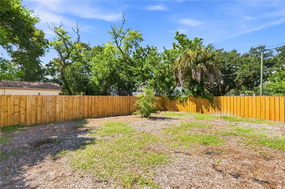 4115 FAIRFIELD AVENUE S St Petersburg, FL 33711
