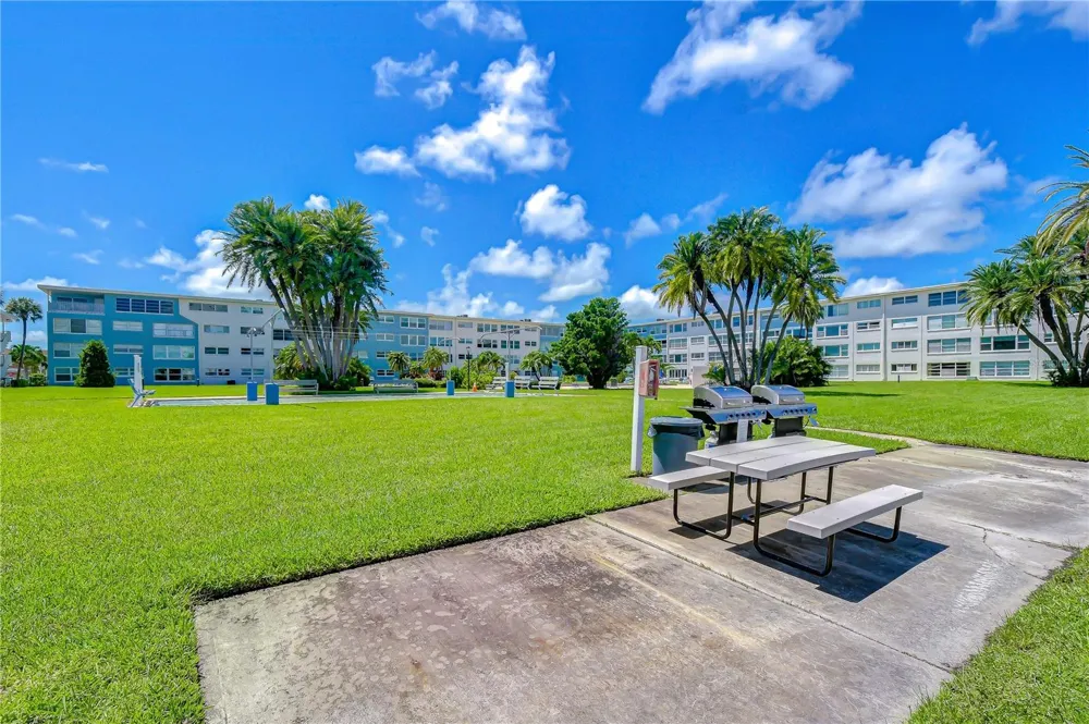 300 64TH AVENUE #322 St Pete Beach, FL 33706