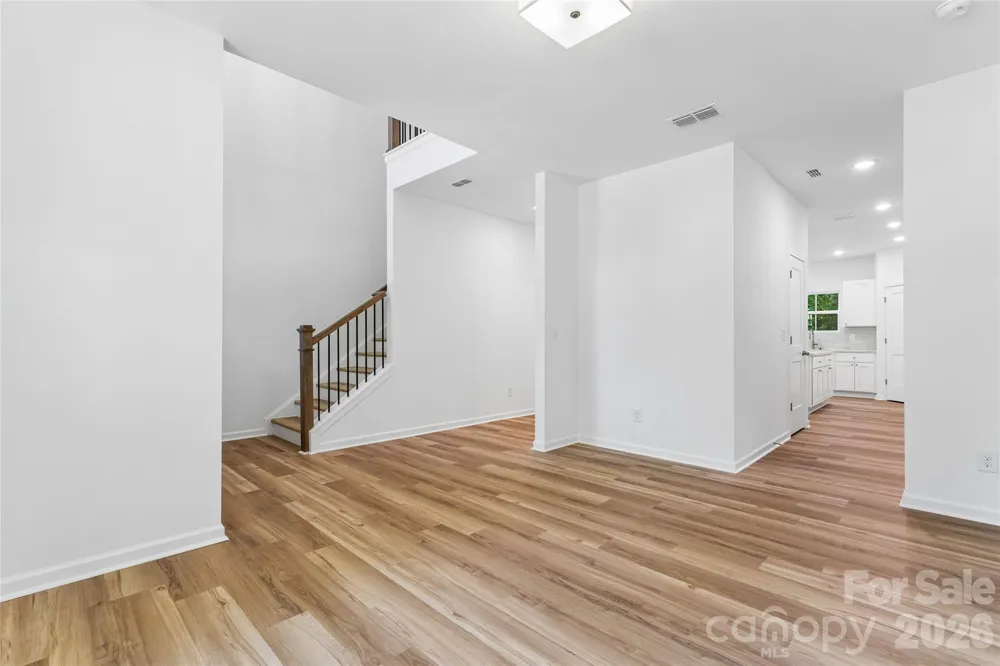 8216 Willhill Road Mint Hill, NC 28227