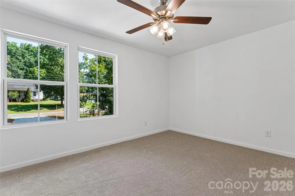8216 Willhill Road Mint Hill, NC 28227