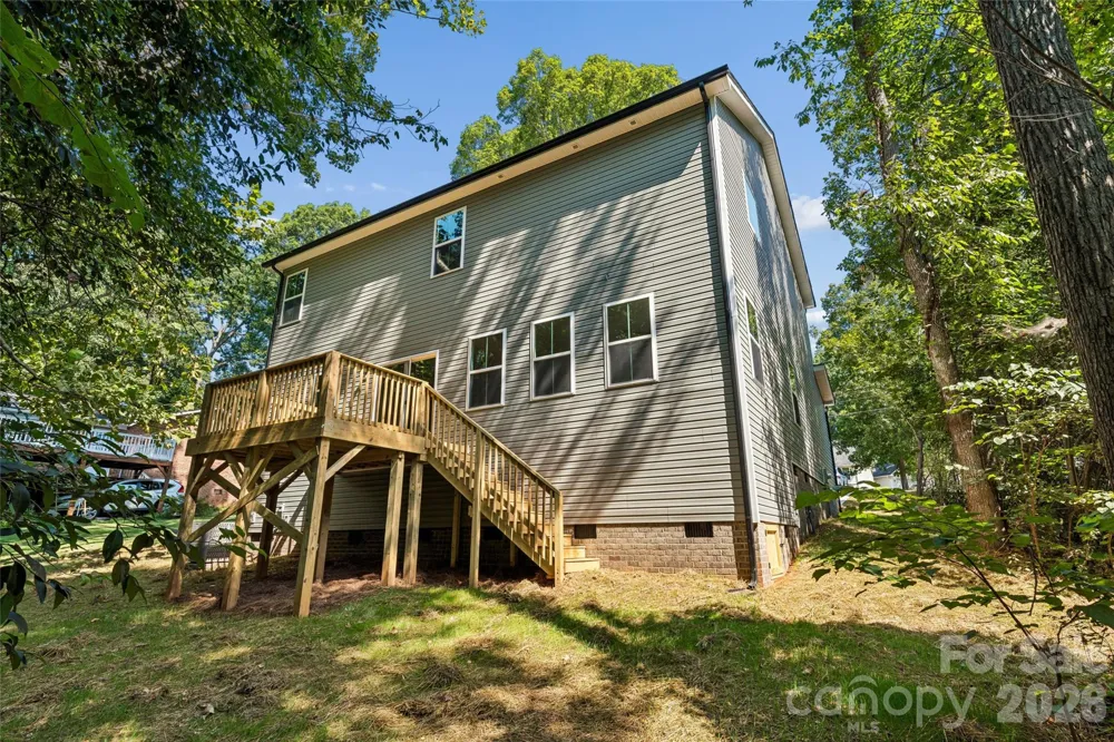 8216 Willhill Road Mint Hill, NC 28227