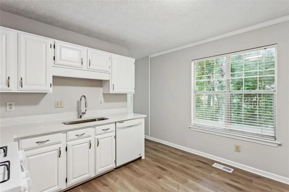 525 Abbotts Hill Lane Johns Creek, GA 30097