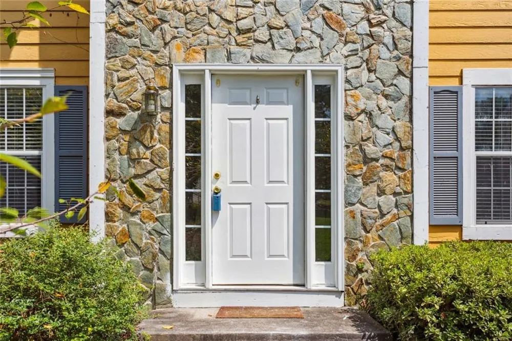 525 Abbotts Hill Lane Johns Creek, GA 30097