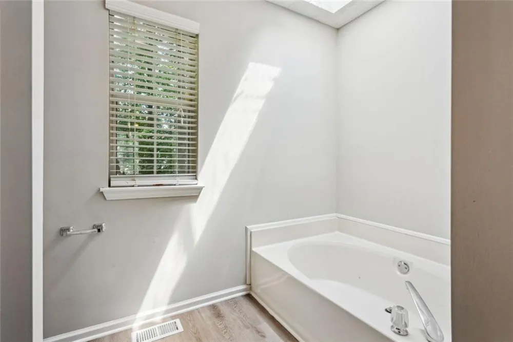 525 Abbotts Hill Lane Johns Creek, GA 30097